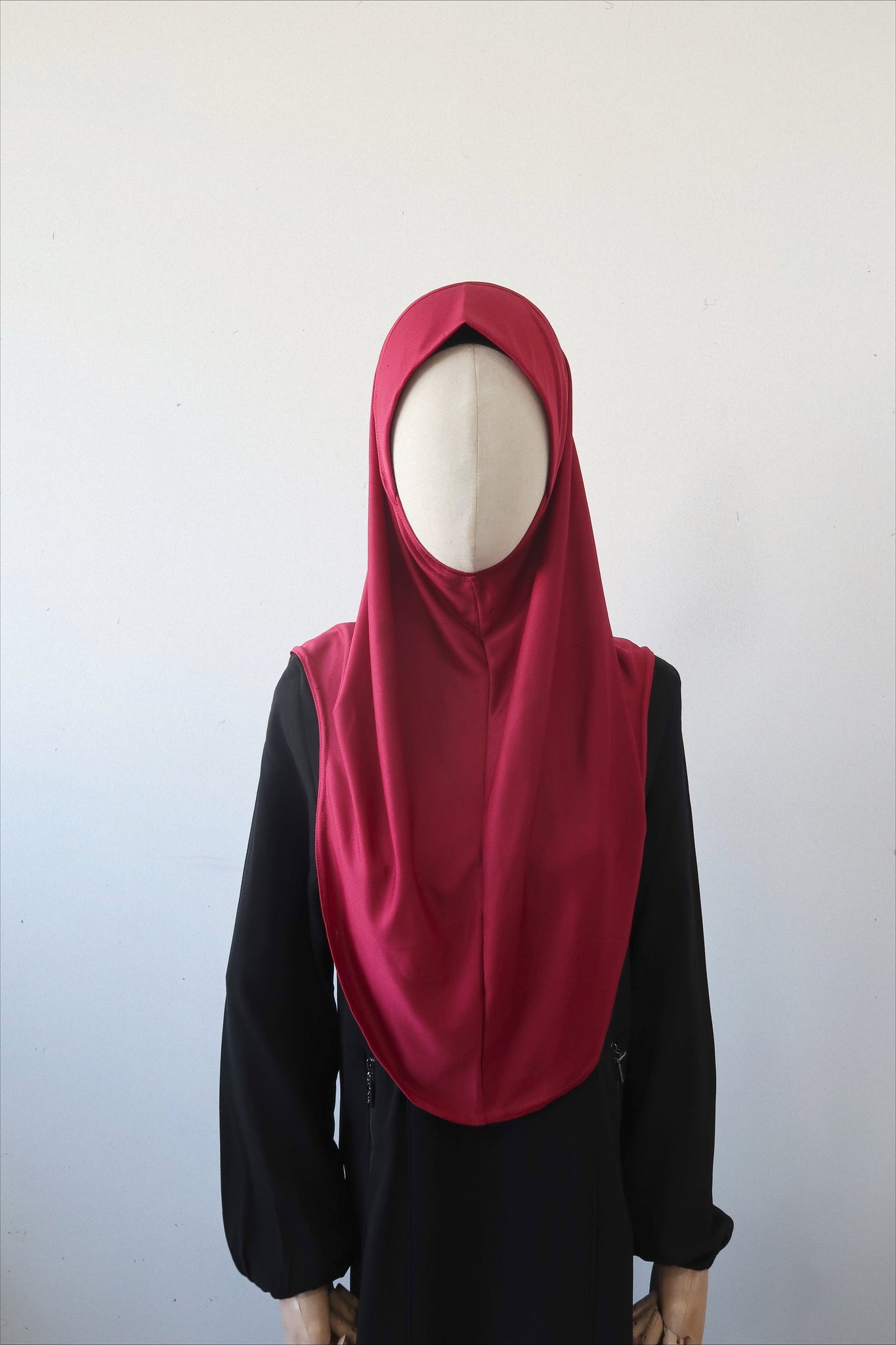 Instant Basics (SAD) Dri-Fit with Ear Slit M- MAROON RED